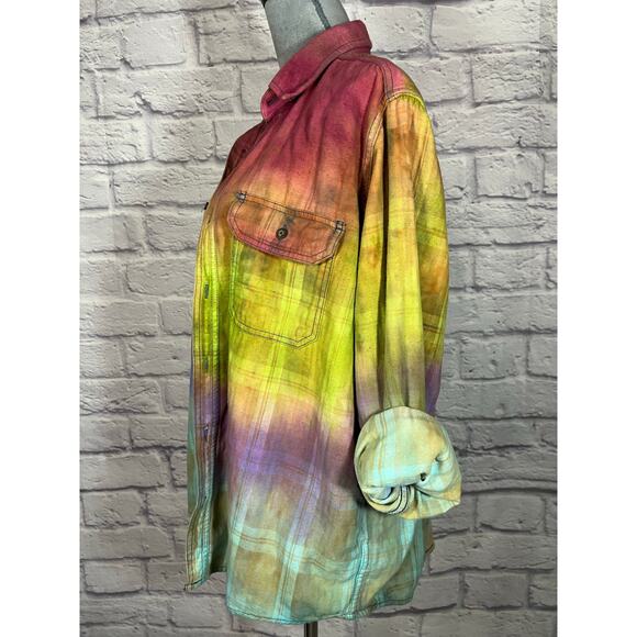 Reworked/upcycled flannel shirt - Picture 4 of 7